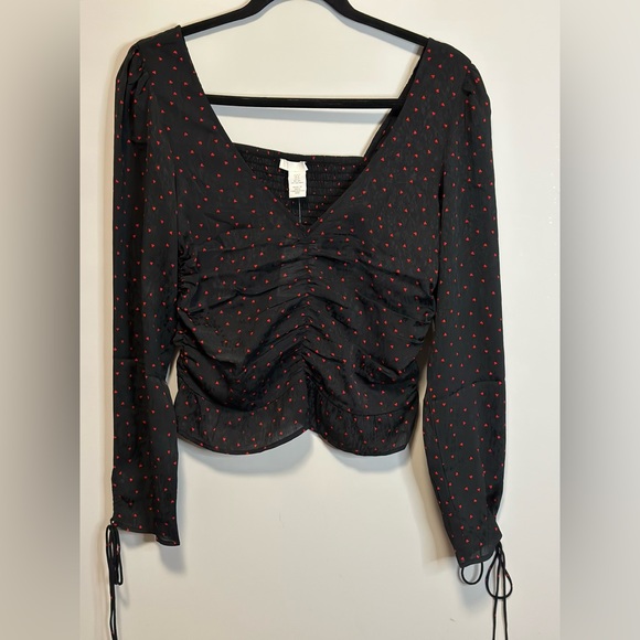 H&M Puff-Sleeved Peplum Blouse - Picture 6 of 9